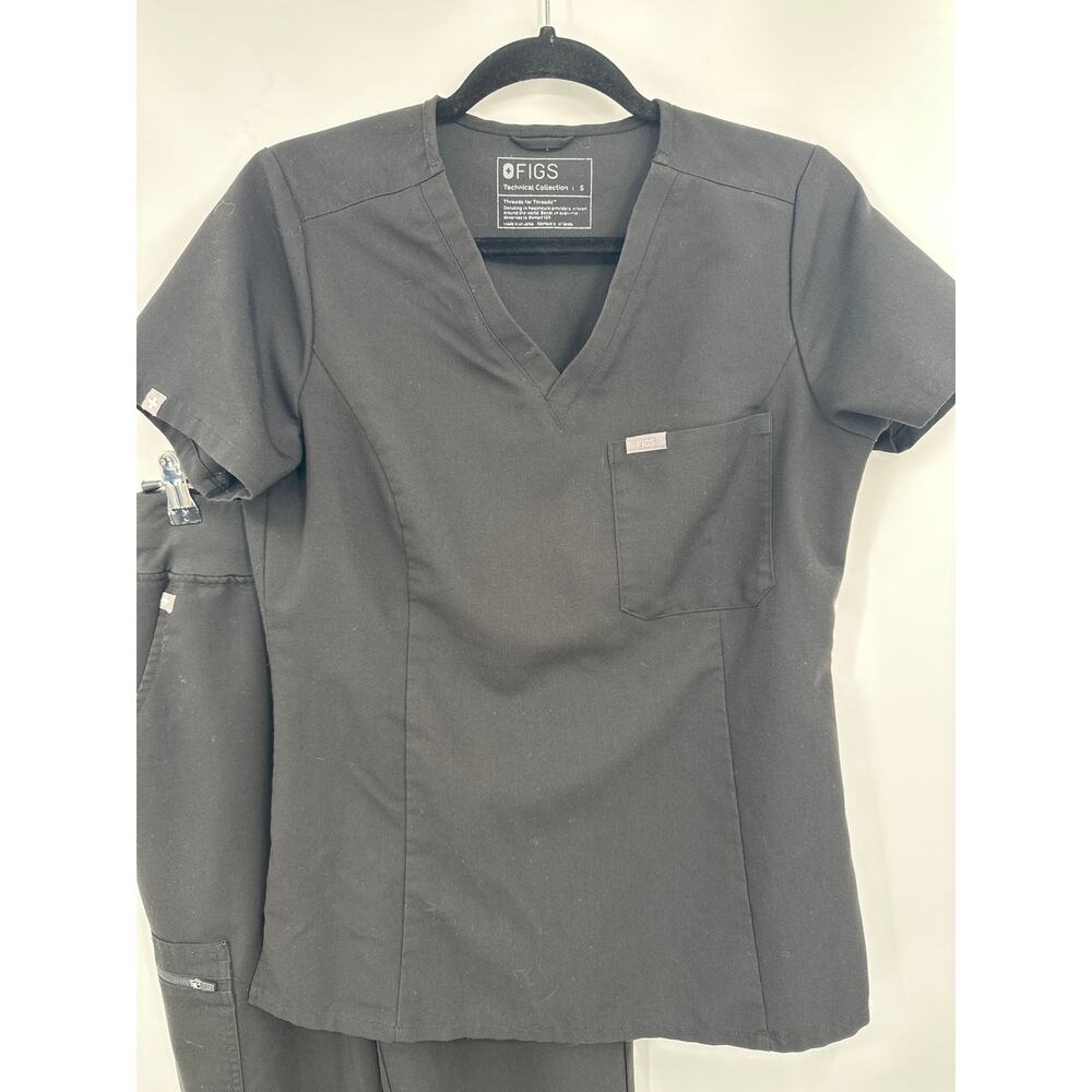 FIGS set Catarina One pocket top & Zamora Jogger Bottoms Black Size Small - Picture 2 of 8